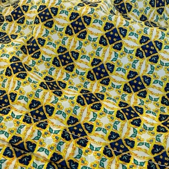 Fefé COSTUME STAMPA VIETRI GIALLO/BLU Sz M in mint condition lightweight shorts - Picture 8 of 9